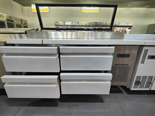 Gepersonaliseerde afmetingen Vier-laaier Pizza Prep Table koelkast voor catering